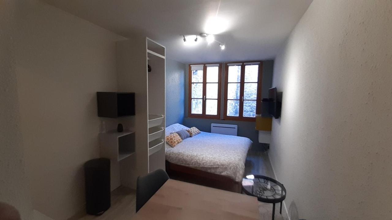 Studio 302 Au 15 Rue Battant A Безансон Екстериор снимка