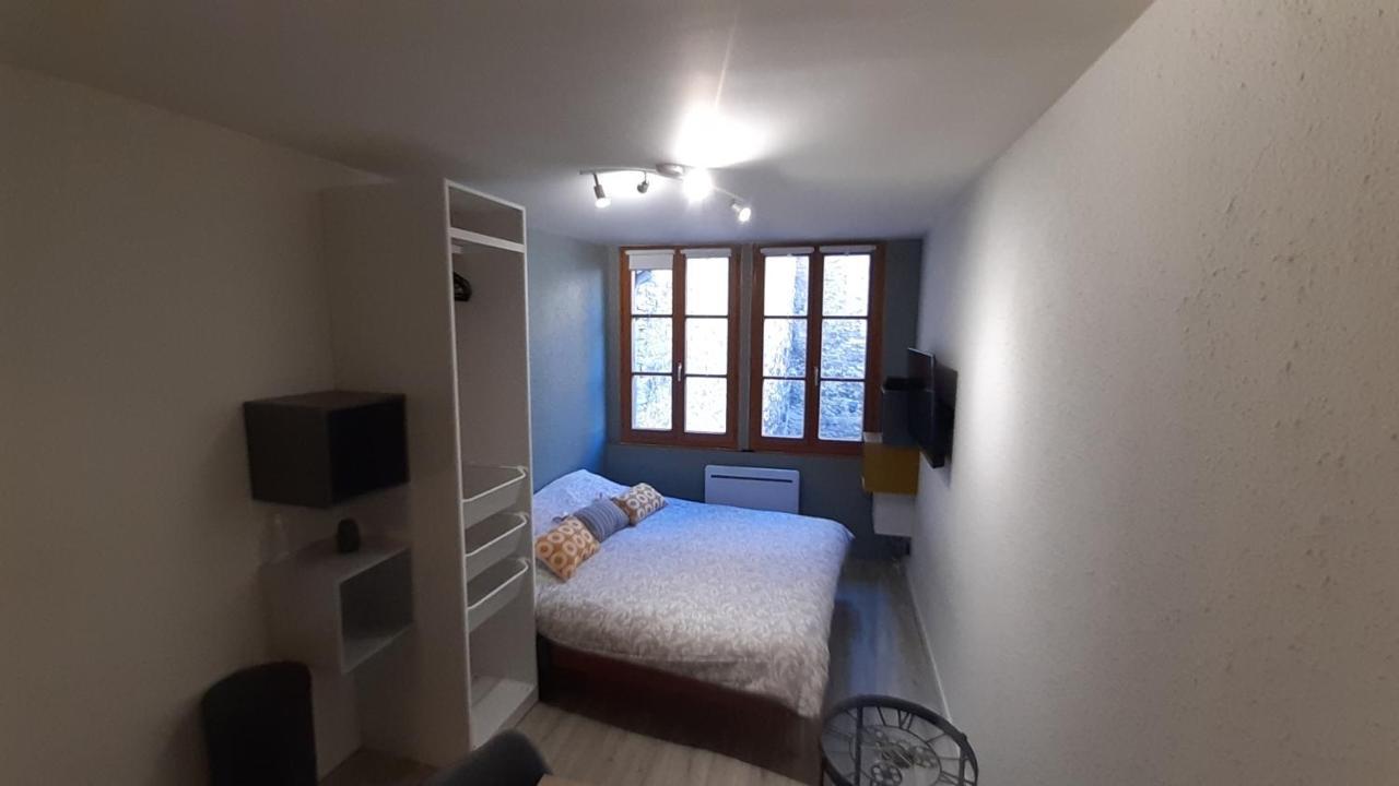 Studio 302 Au 15 Rue Battant A Безансон Екстериор снимка