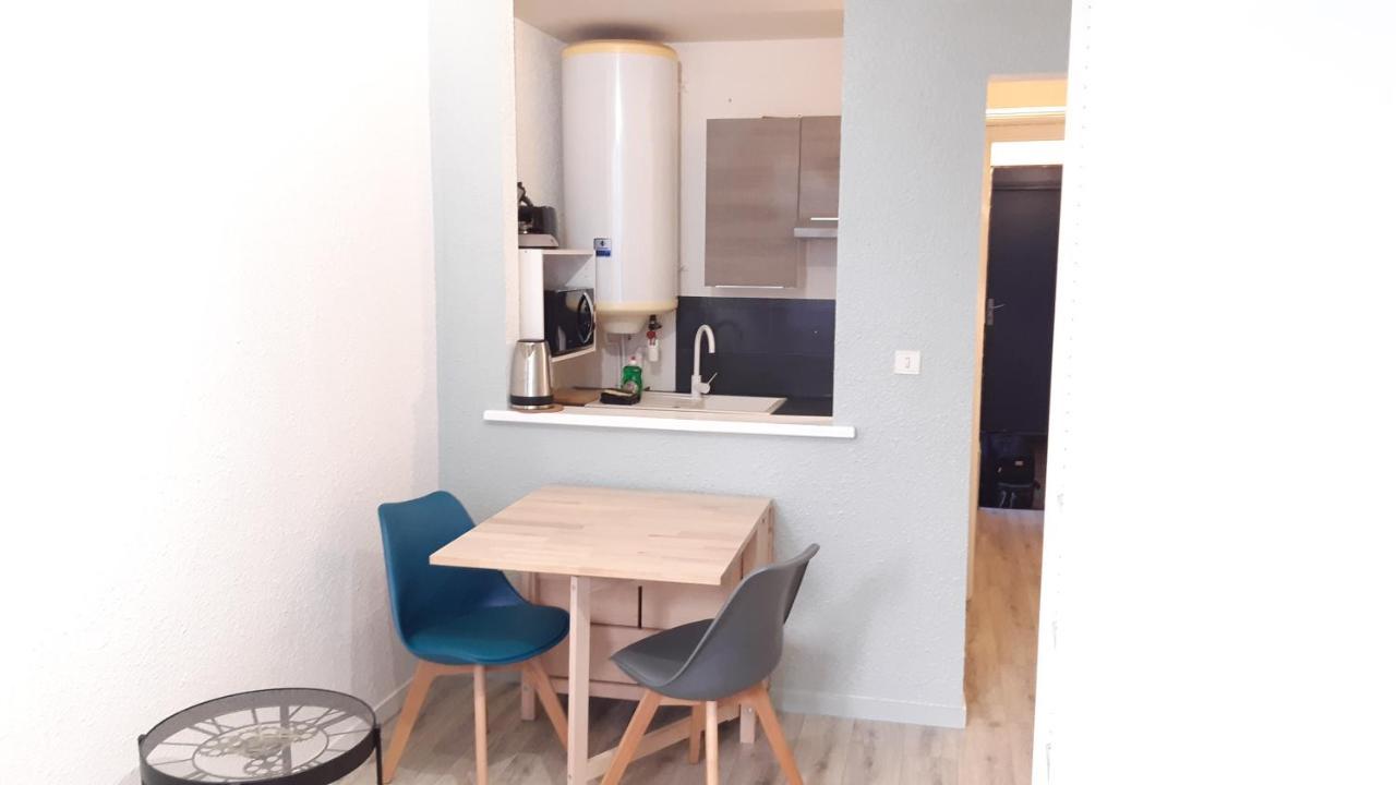 Studio 302 Au 15 Rue Battant A Безансон Екстериор снимка